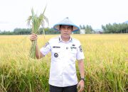 Bupati Parimo Dorong Petani Berinovasi Untuk Kesejahteraan