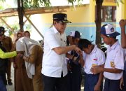 Perkuat Digitalisasi Pendidikan, Bupati Erwin Burase Tinjau Sekolah di Mepanga